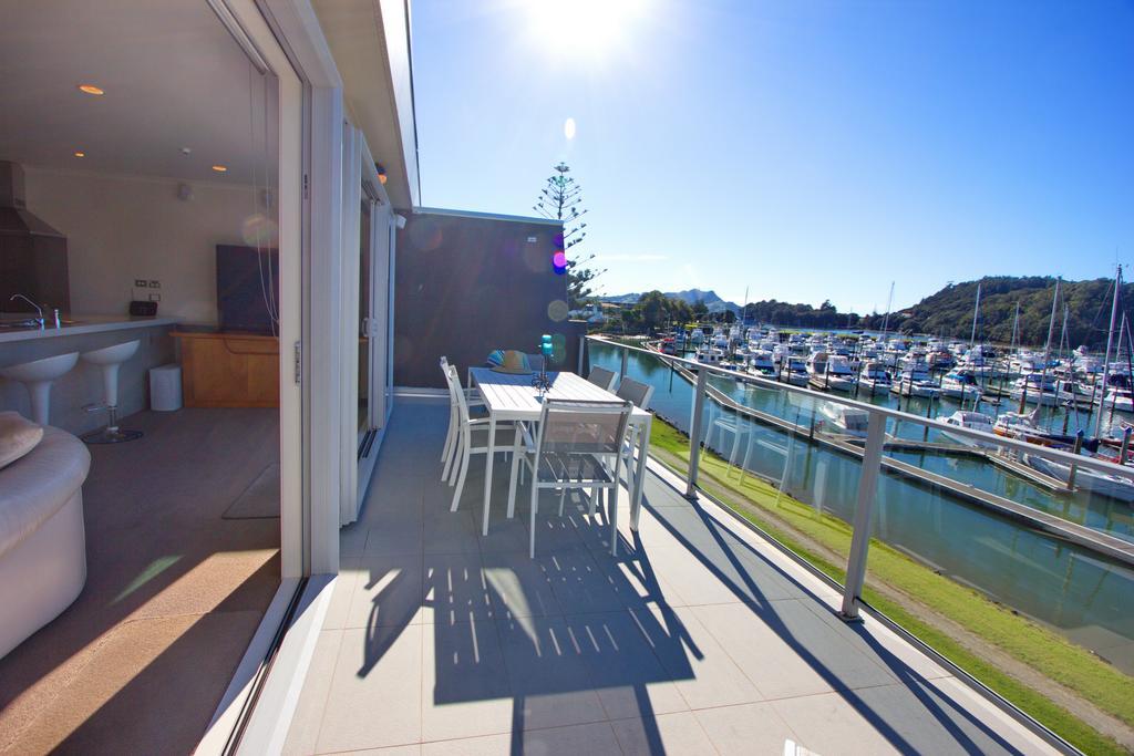 Marina Park Apartments Whitianga Bagian luar foto