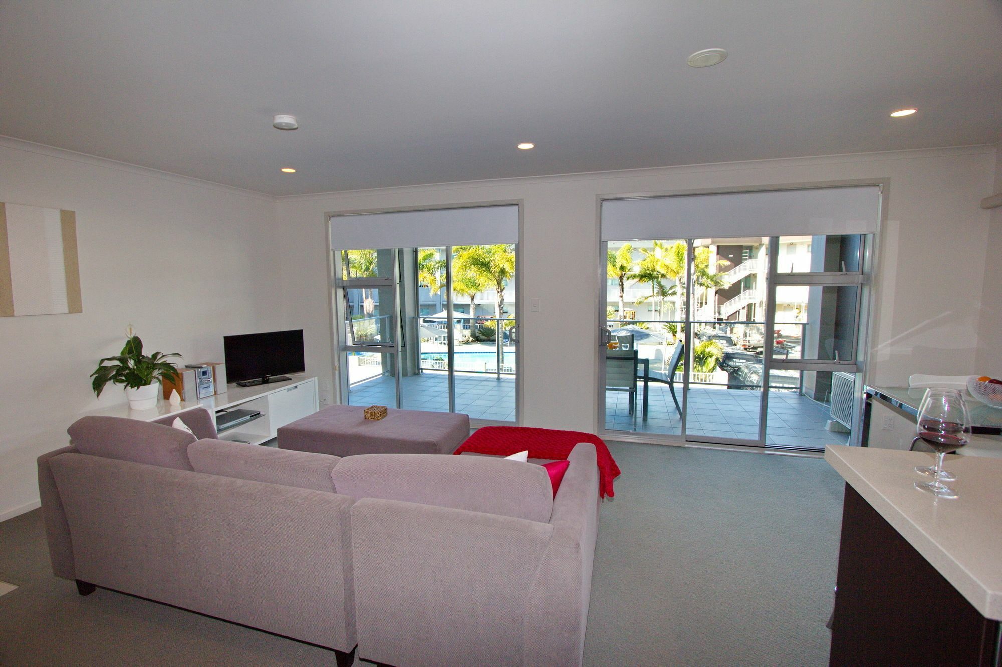 Marina Park Apartments Whitianga Bagian luar foto